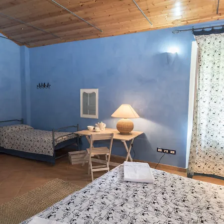 Borgo Spagnoli فندق *