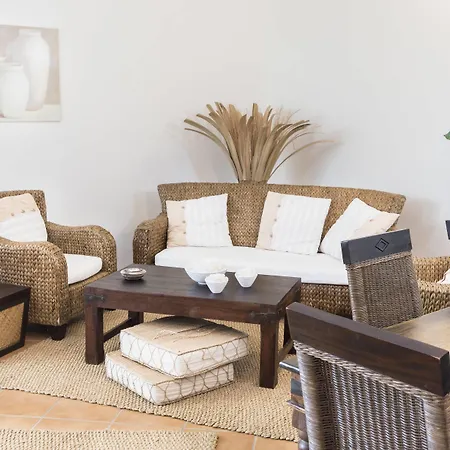 Borgo Spagnoli مادجوني