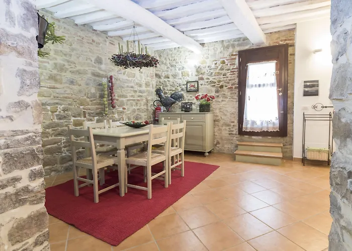 Borgo Spagnoli Hotel *