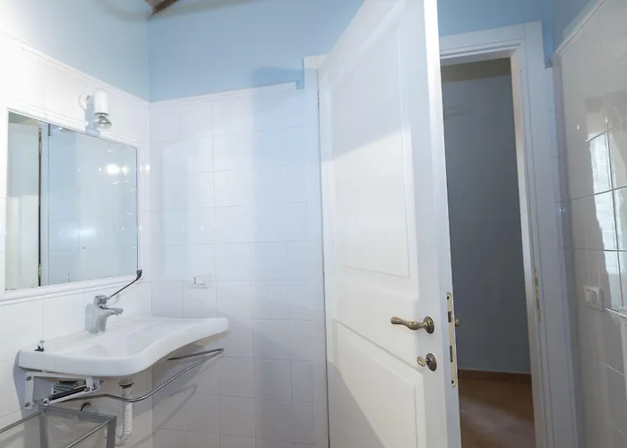 Borgo Spagnoli Hotel *